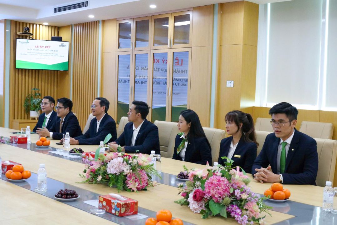 A&T Group hợp tác toàn diện Vietcombank tài trợ dự án A&T Saigon Riverside